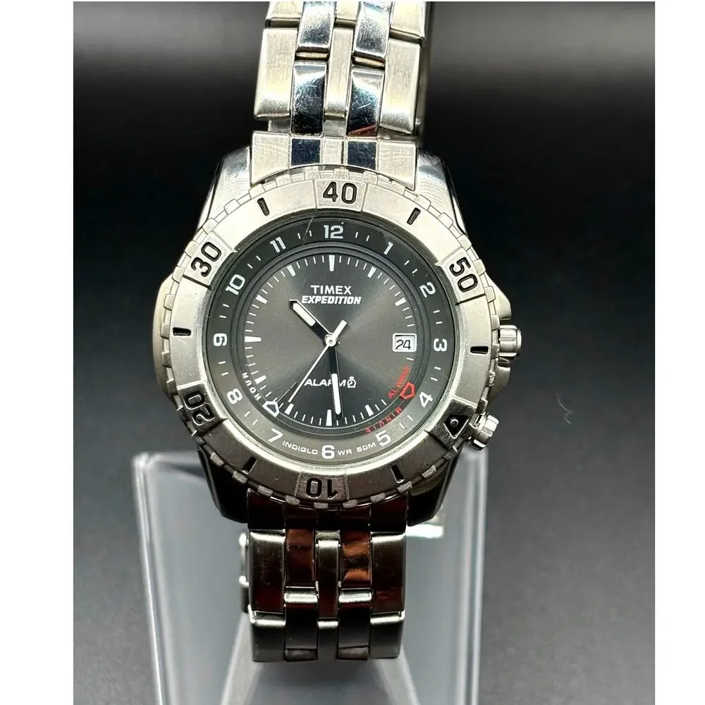 Timex Expedition T43391 Shenmue Alarm Indiglo Steel Bracelet 39mm Vintage Watch